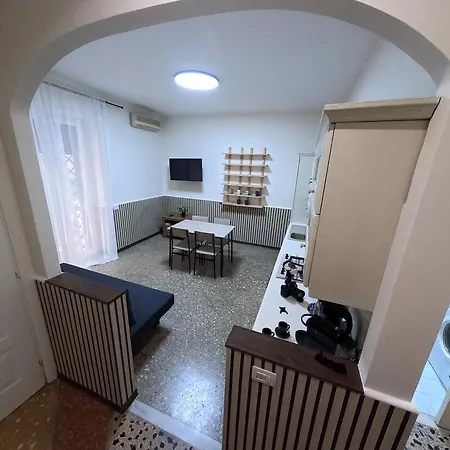 Vicolo * Rome