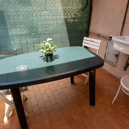 Vicolo Rome